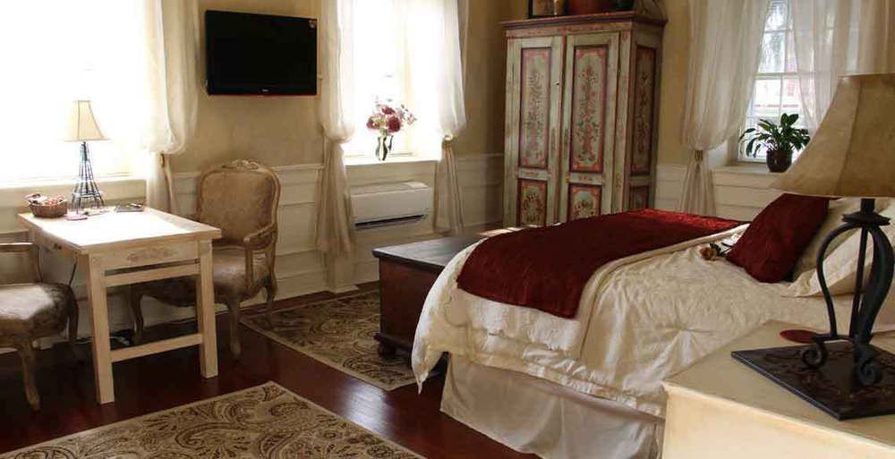 Bed & Breakfast 1777 Americana & Lancaster Brewery Ephrata